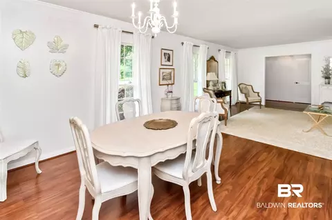 3909 Pembrocke Ave, Mobile, AL 36608 photo 8