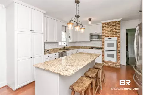 3909 Pembrocke Ave, Mobile, AL 36608 photo 12