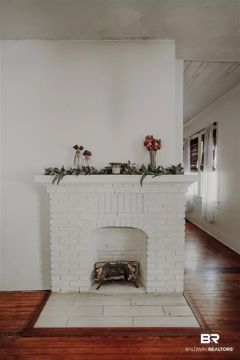 1006 Old Shell Rd, Mobile, AL 36604 photo 10