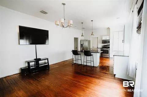 1006 Old Shell Rd, Mobile, AL 36604 photo 12