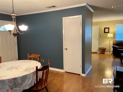 270 Thrift St, Mobile, AL 36609 photo 12