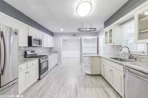 258 Jackson Blvd, Mobile, AL 36609 photo 3
