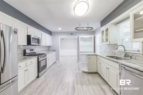 258 Jackson Blvd, Mobile, AL 36609 photo 3