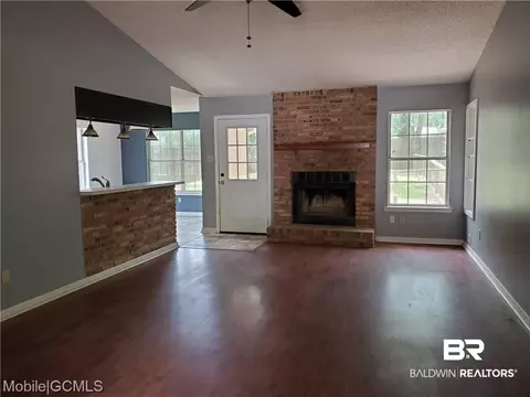 1572 Sugar Pine Ct, Mobile, AL 36609 photo 2