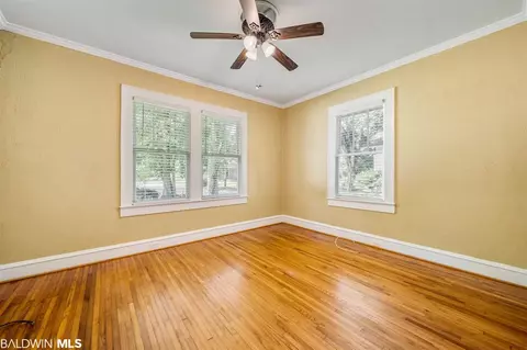 1658 Laurel St, Mobile, AL 36604 photo 17