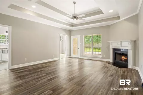 8689 Augusta Dr, Mobile, AL 36695 photo 4