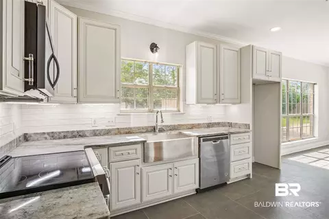 8689 Augusta Dr, Mobile, AL 36695 photo 9