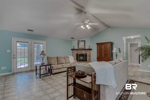 30552 Baldwin St, Perdido Beach, AL 36530 photo 2
