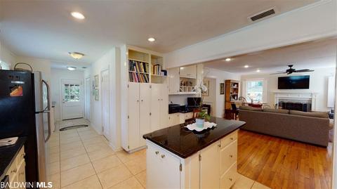307 Dalewood Dr, Mobile, AL 36608 photo 8
