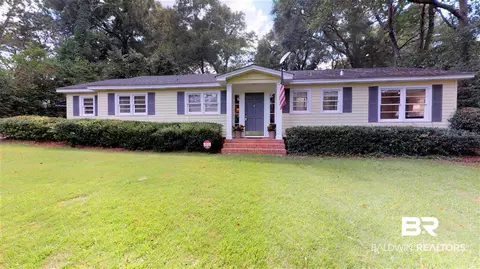 307 Dalewood Dr, Mobile, AL 36608 photo 1