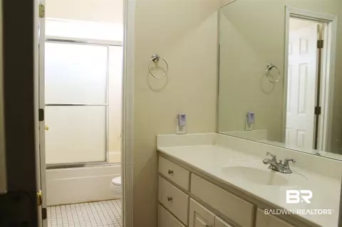 1035 E Wakefield Dr, Mobile, AL 36695 photo 14