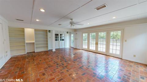 3762 S Claridge Rd, Mobile, AL 36608 photo 10