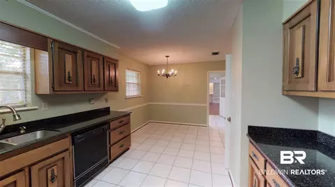 3762 S Claridge Rd, Mobile, AL 36608 photo 7