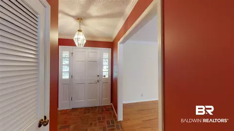 3762 S Claridge Rd, Mobile, AL 36608 photo 2