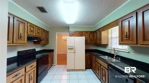 3762 S Claridge Rd, Mobile, AL 36608 photo 8