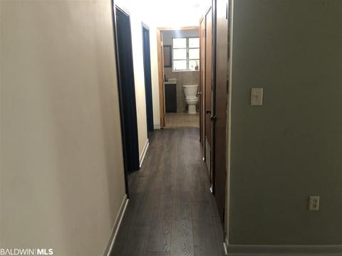 2712 E Nottingham Dr, Mobile, AL 36605 photo 3