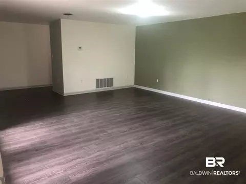 2712 E Nottingham Dr, Mobile, AL 36605 photo 11
