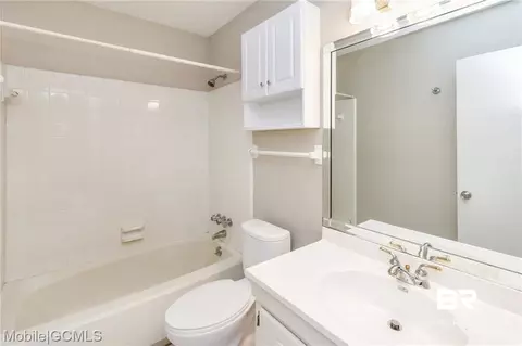 5736 Green Tree Rd, Mobile, AL 36609 photo 13