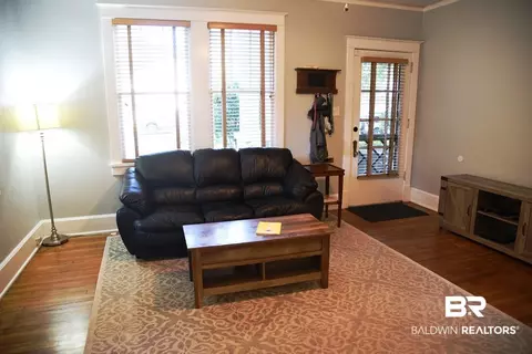 14 South St, Mobile, AL 36606 photo 4