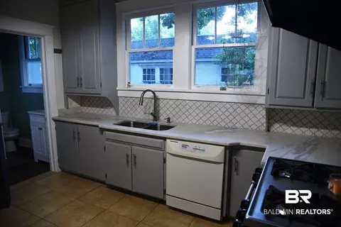 14 South St, Mobile, AL 36606 photo 7