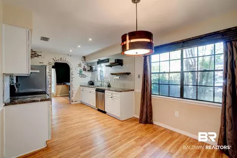 7860 Tower Dr, Mobile, AL 36619 photo 7