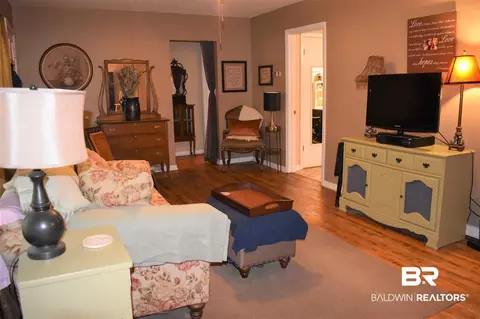 8616 Gulf Crest Rd, Chunchula, AL 36521 photo 11