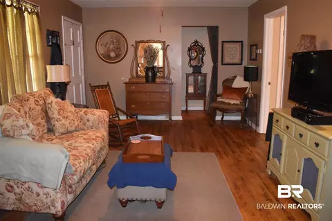 8616 Gulf Crest Rd, Chunchula, AL 36521 photo 5