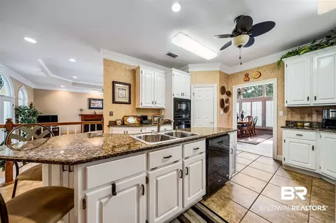 2112 E Marchfield, Mobile, AL 36693 photo 11