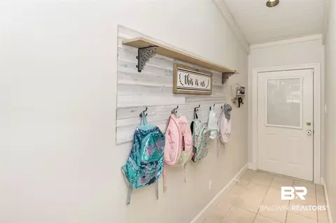 369 Gaines Ave, Mobile, AL 36609 photo 17