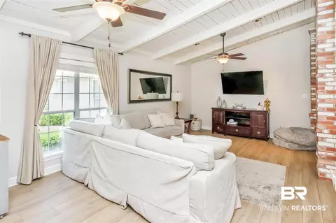 369 Gaines Ave, Mobile, AL 36609 photo 4