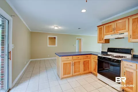 4651 Cindy Dr, Mobile, AL 36619 photo 9