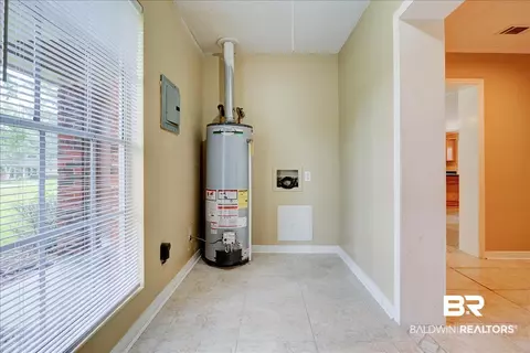 4651 Cindy Dr, Mobile, AL 36619 photo 6