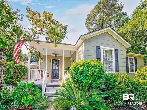 73 Hathaway Rd, Mobile, AL 36608 photo 1