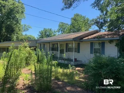 128 Tower Rd, Monroeville, AL 36460 photo 1