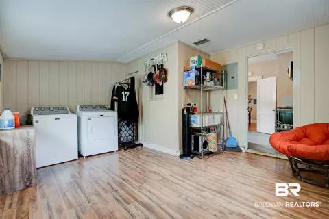 158 S Monterey St, Mobile, AL 36604 photo 9