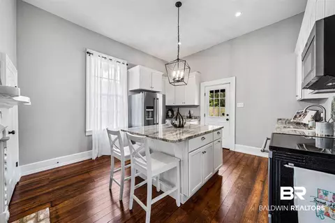 354 S Broad St, Mobile, AL 36603 photo 5