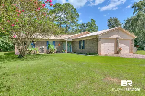 9228 Hammock Rd, Elberta, AL 36530 photo 1