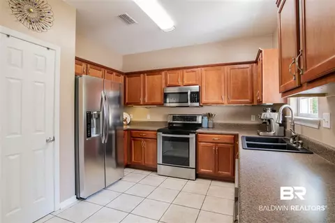 9378 Basse St, Elberta, AL 36530 photo 12