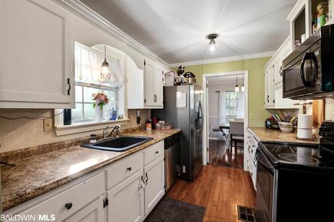 1920 Foxfire Rd, Mobile, AL 36618 photo 6