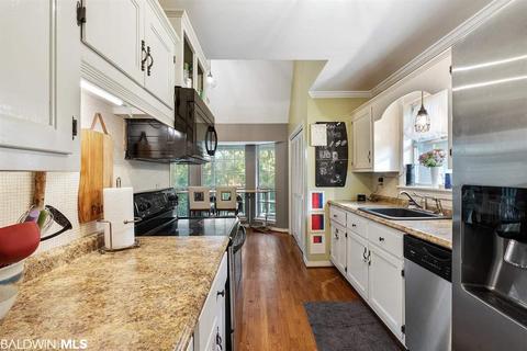 1920 Foxfire Rd, Mobile, AL 36618 photo 5
