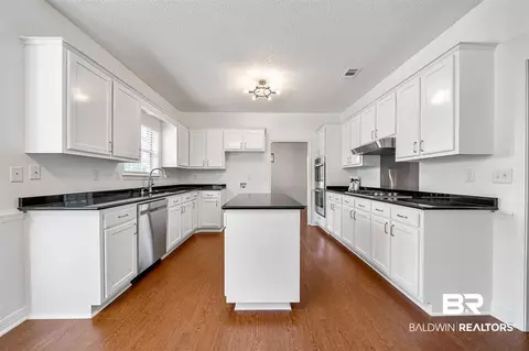 3659 Surrey Ct, Mobile, AL 36693 photo 13
