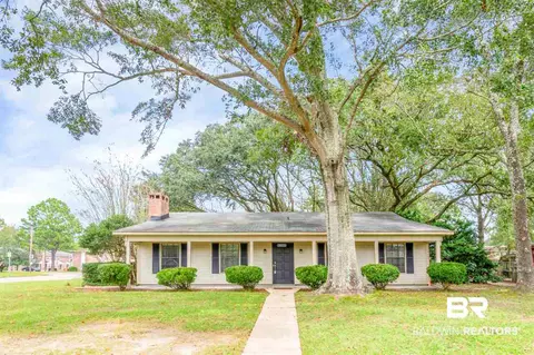 3651 E Medford Dr, Mobile, AL 36693 photo 1