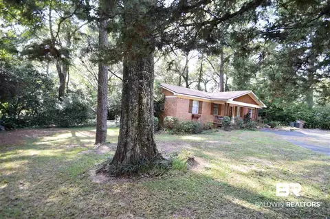 151 Cosgrove Dr, Mobile, AL 36608 photo 2