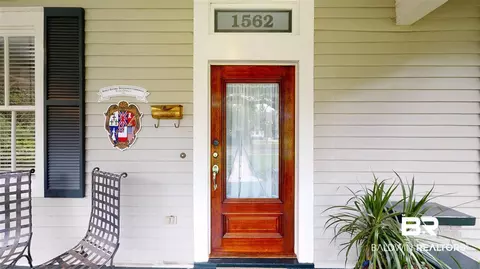 1562 Monterey Pl, Mobile, AL 36604 photo 2