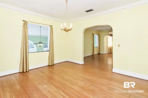350 Mcdonald Ave, Mobile, AL 36604 photo 9
