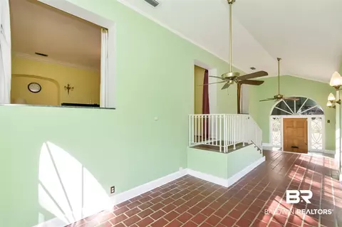 350 Mcdonald Ave, Mobile, AL 36604 photo 6