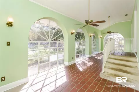 350 Mcdonald Ave, Mobile, AL 36604 photo 5