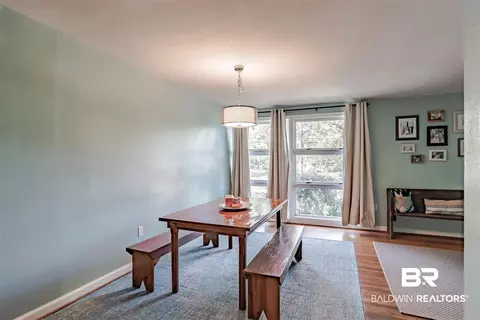 407 Thornton Pl, Mobile, AL 36609 photo 6