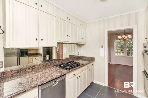 500 E Barksdale Dr, Mobile, AL 36606 photo 8