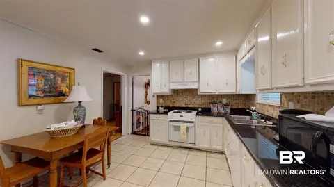 2108 W Freemont Dr, Mobile, AL 36609 photo 10